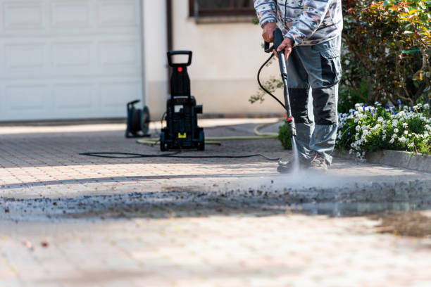Fence Pressure Washing in Durand, IL
